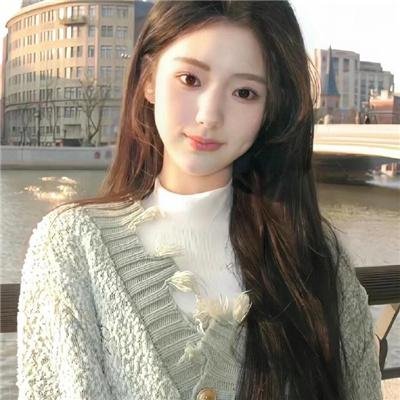 赛马女孩